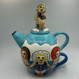 Funseekers Tea Pot Big Day at the Beach Janice Joplin